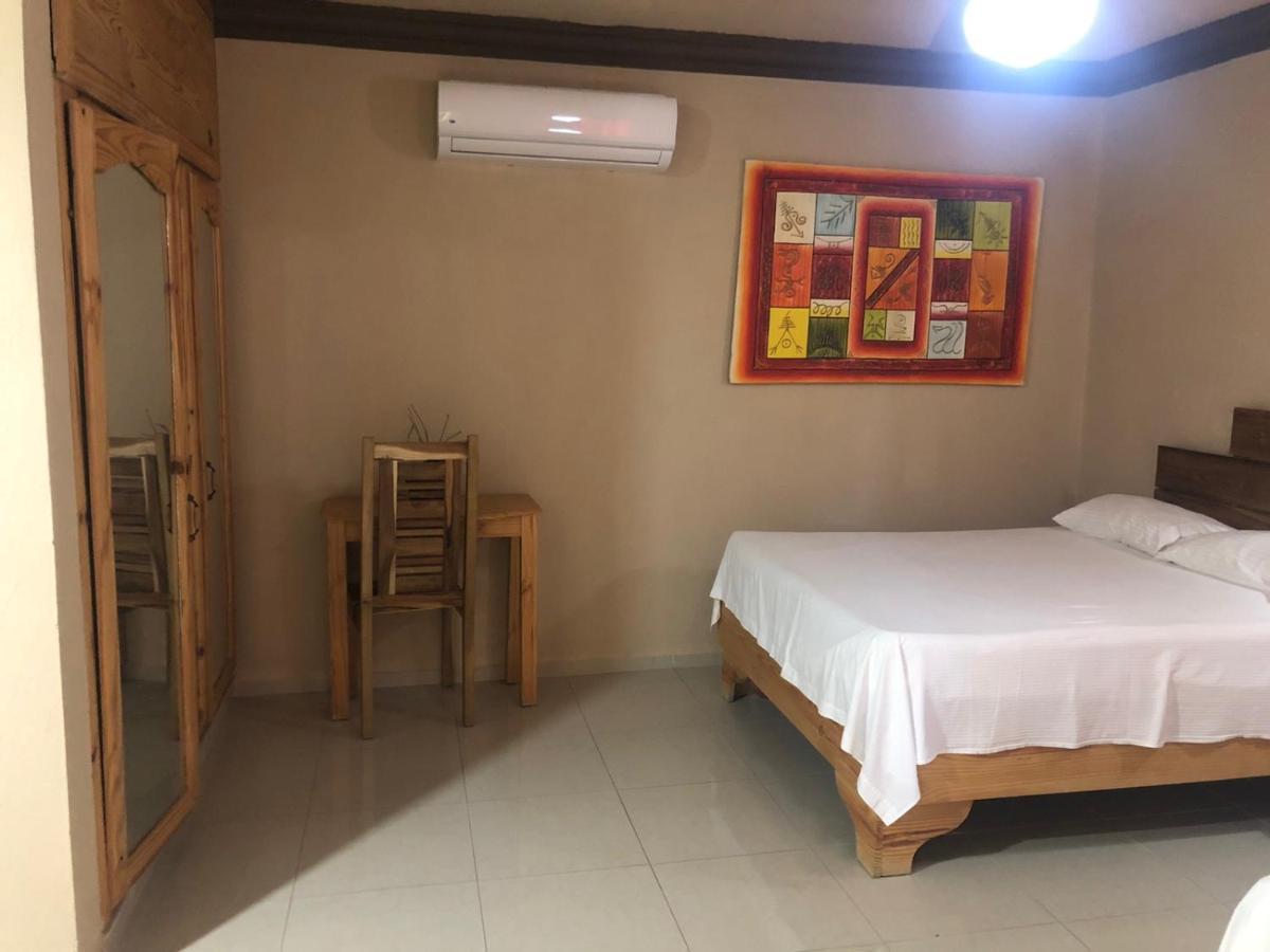 Hotel Cambri Nagua Exteriör bild